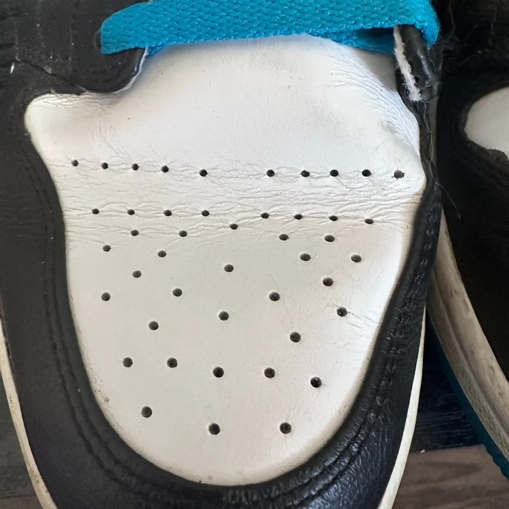 Authentic NIKE AIR JORDAN 1 Strap Low Neo Turquoise Sneakers 574420-116 10 1/2M
